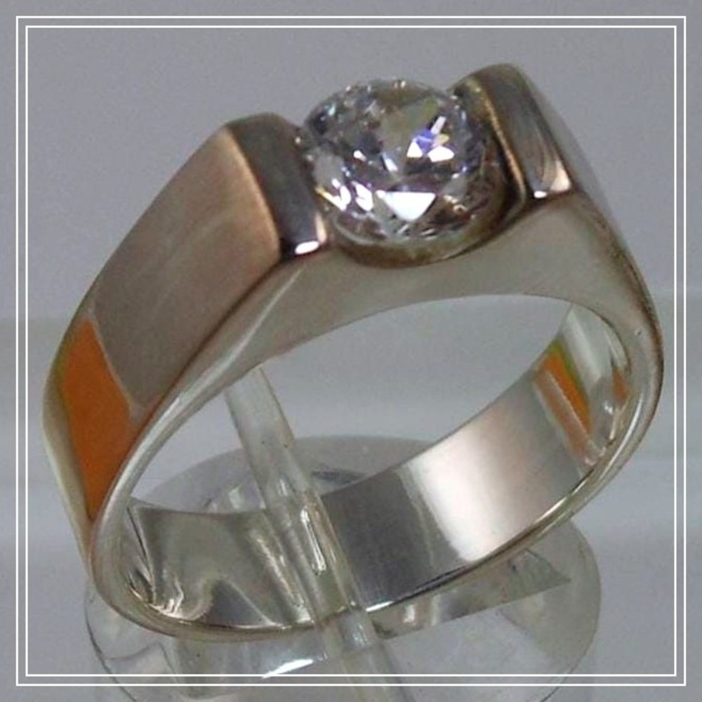 Designer BOCCO‎ Vintage Sterling Silver Engagement Solitaire Sim Diamond Ring 8